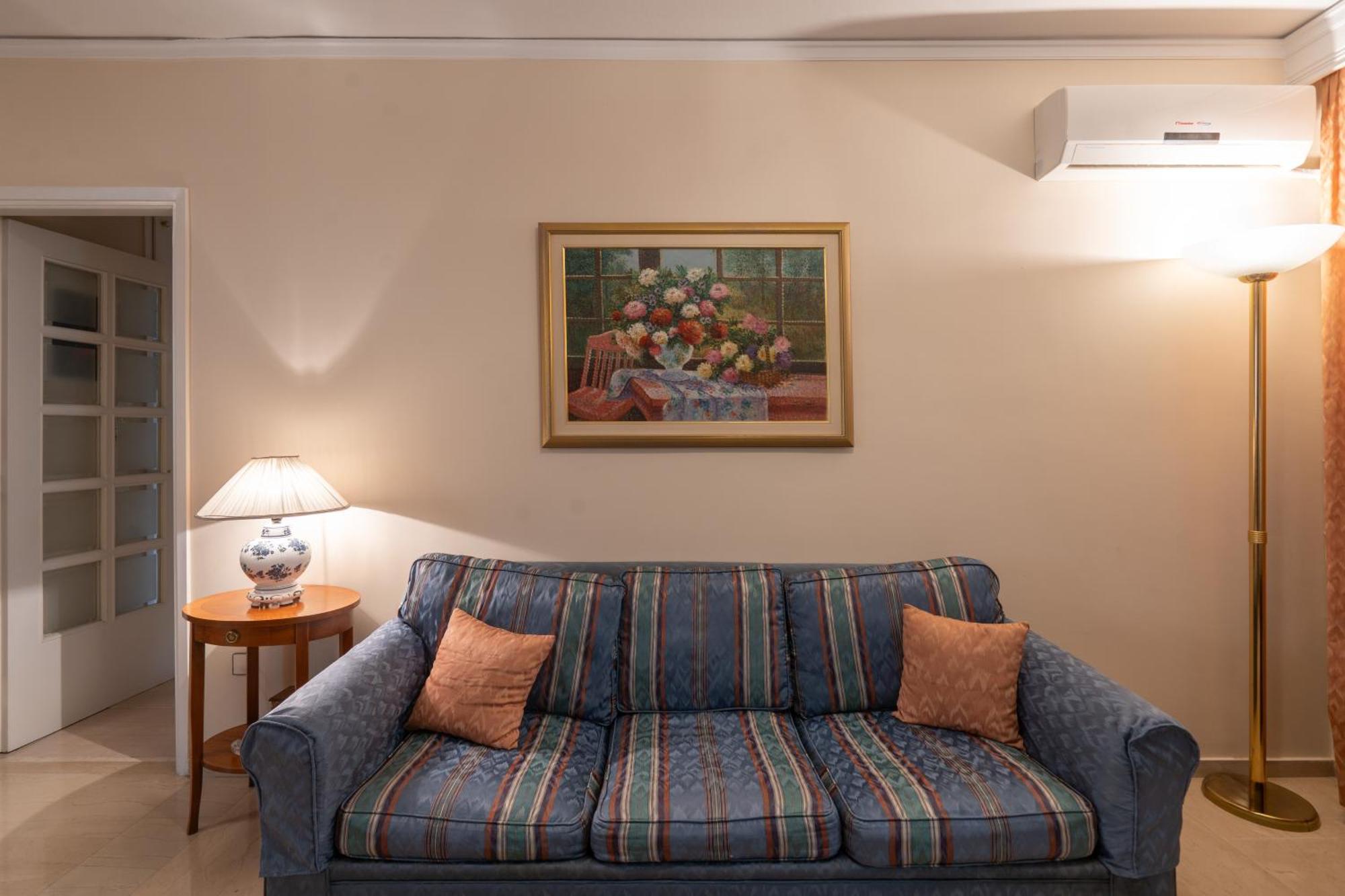 Thissio Family Apartment Афины Экстерьер фото